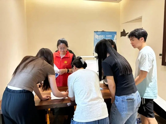 从“促就业”到“护就业”:瑞方人力助力火车南站街道锦官新城社区就业服务再升级 第3张 从“促就业”到“护就业”:瑞方人力助力火车南站街道锦官新城社区就业服务再升级 第3张